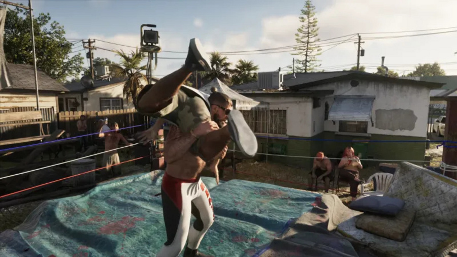 Jason numa luta livre de quintal em Grand Theft Auto VI